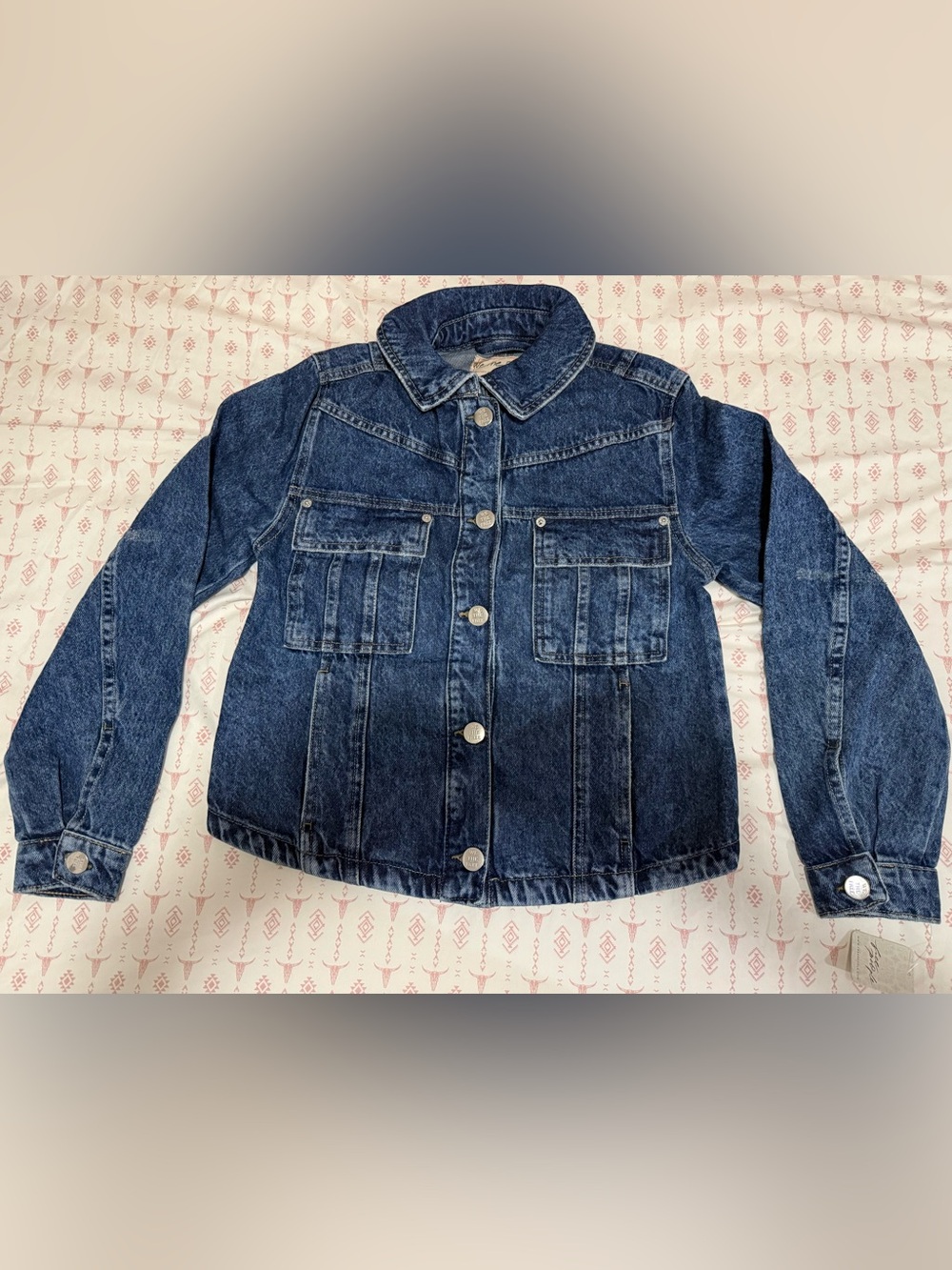 Free People-We The Free Women’s Denim Jacket with Button Front XS (NWT)